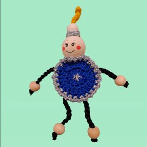 Bonhomme de Noël rond au crochet bleu et argenté, 5 boules en bois